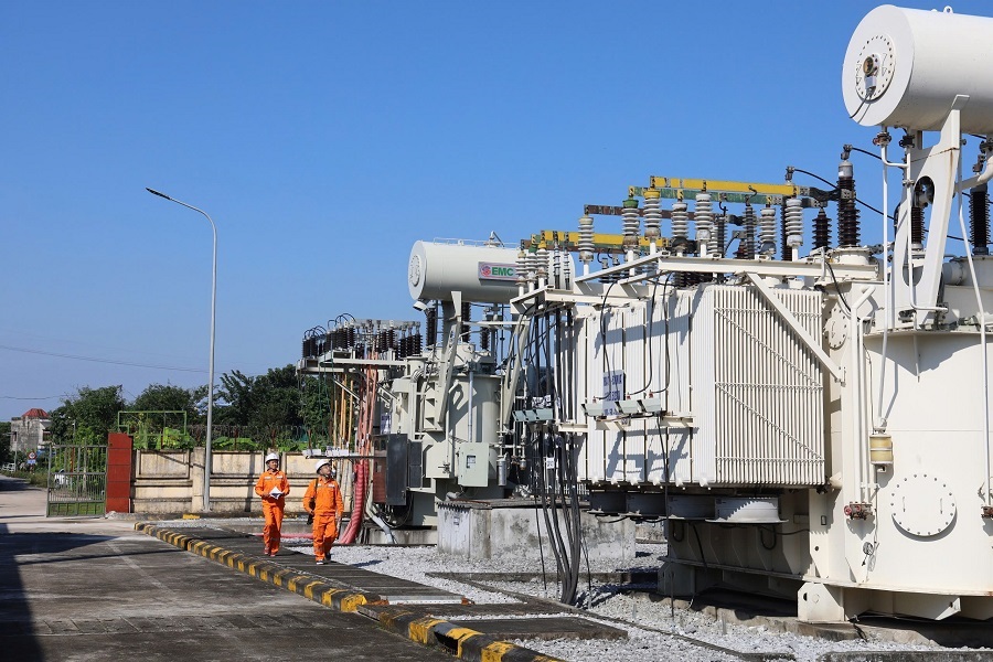 EVNNPC chủ động nhiều giải pháp bảo đảm cung ứng điện mùa nắng nóng 2026