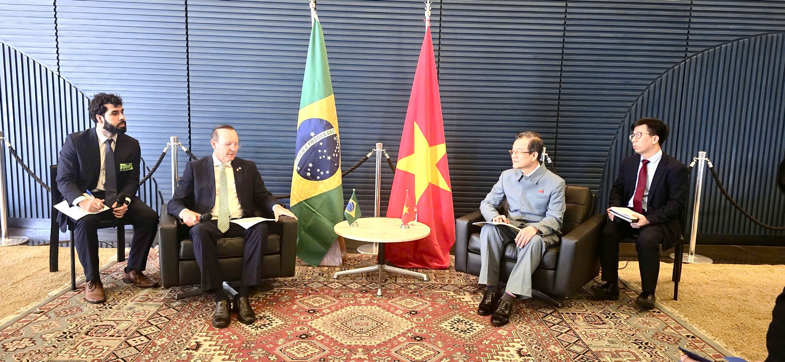 Đoàn đại biểu Đảng Cộng sản Việt Nam thăm và làm việc tại Brasil