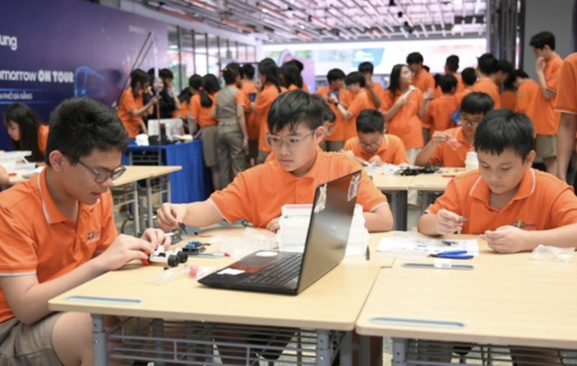 Samsung khởi động cuộc thi Solve for Tomorrow 2025 tại miền Trung