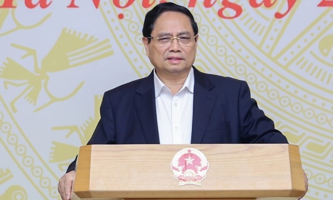 Thủ tướng: Không để người dân 'chen chúc, chạy vạy' mua nhà ở xã hội