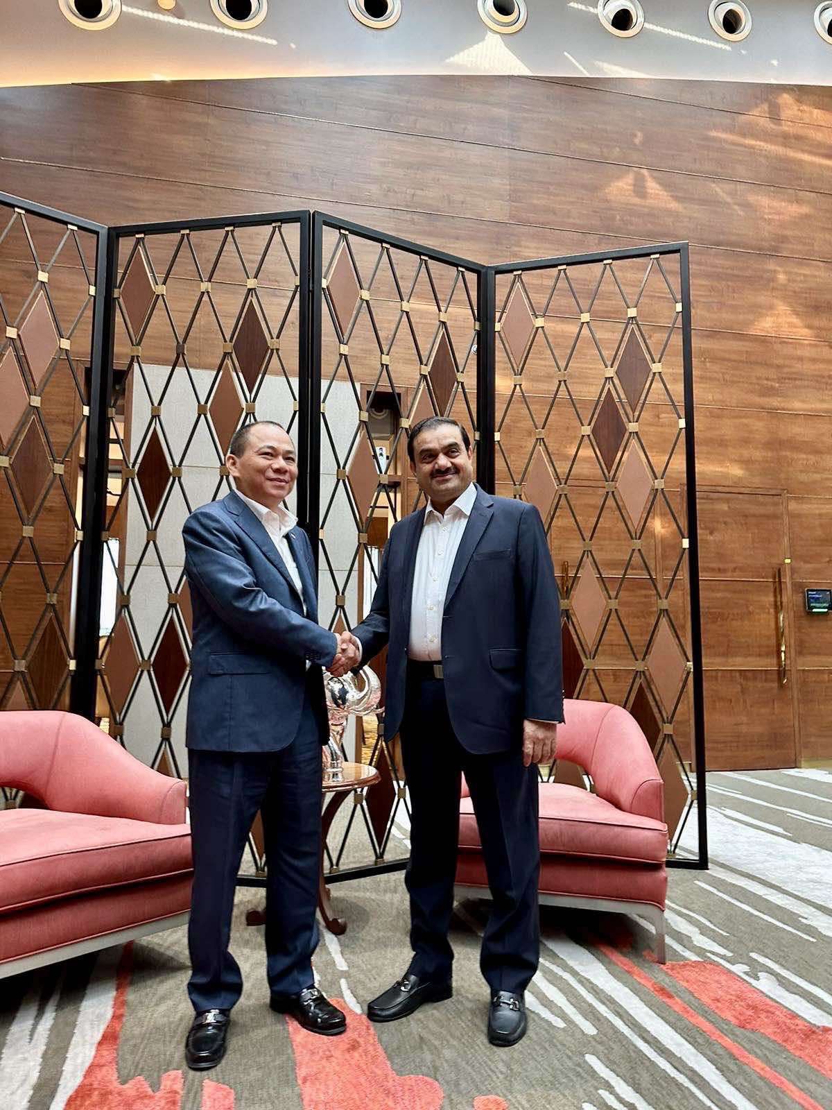 “Thời gian kỉ lục” của VinFast truyền cảm hứng cho tỉ phú giàu thứ 21 thế giới