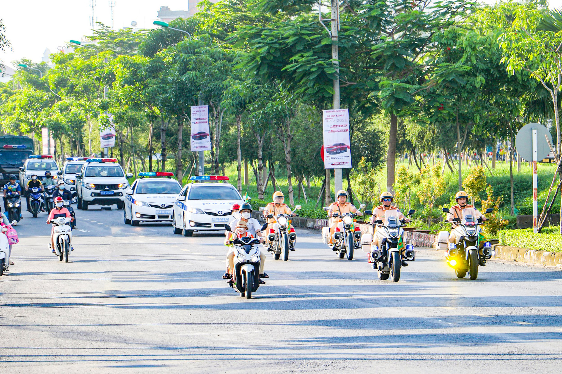 Công an TP Cần Thơ: Quyết tâm giữ vững một mùa Xuân yên vui cho nhân dân